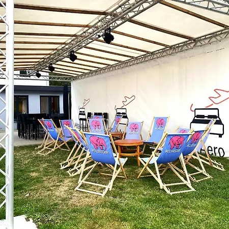 Hotel Aero 44 Charleroi