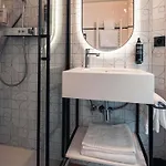 Ibis Styles Airport Aero 44