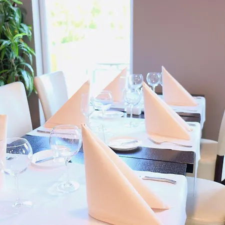 Ibis Styles Airport Aero 44 Charleroi
