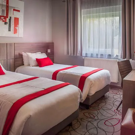 Hotel Ibis Styles Airport Aero 44