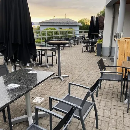 Ibis Styles Airport Aero 44 Charleroi