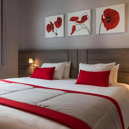 Ibis Styles Airport Aero 44 Hotel