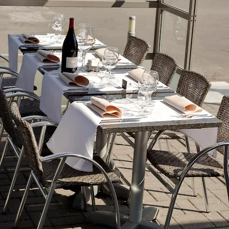 Ibis Styles Airport Aero 44 Charleroi
