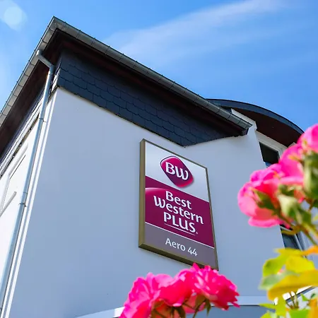 Ibis Styles Airport Aero 44 호텔