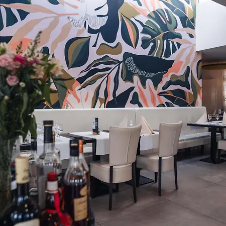 Ibis Styles Airport Aero 44 3* Charleroi