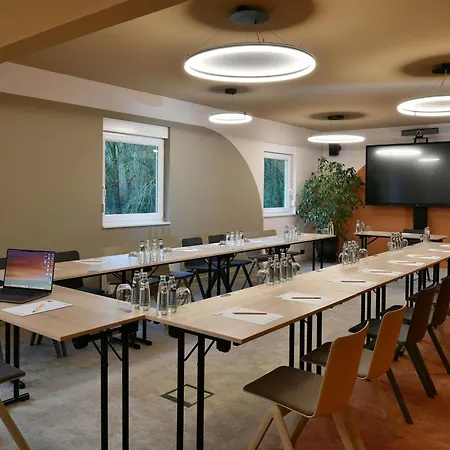 Hotel Ibis Styles Airport Aero 44 Charleroi
