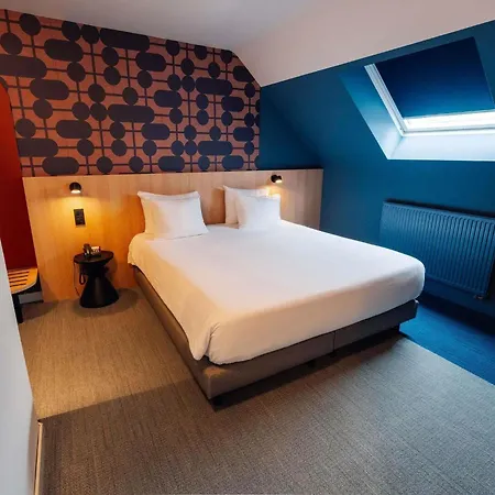 Ibis Styles Airport Aero 44