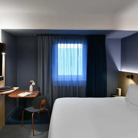 Ibis Styles Airport Aero 44 Charleroi