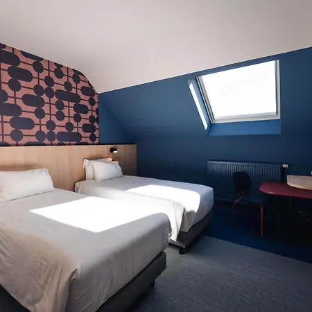 Ibis Styles Airport Aero 44 3* 샤를루아
