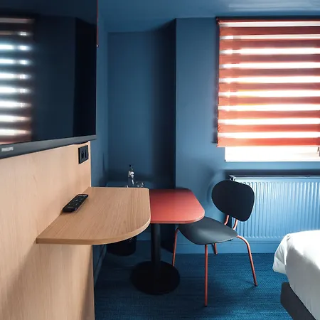Ibis Styles Airport Aero 44 호텔 샤를루아