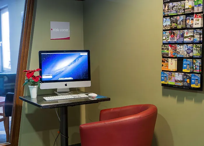 Ibis Styles Airport Aero 44 Hotel