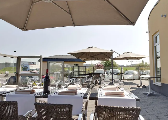 Aero44 Airport Hotel Charleroi