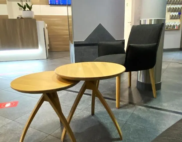 Hotel Aero44 Airport Charleroi