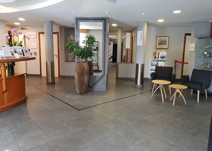 Ibis Styles Airport Aero 44 Hotel