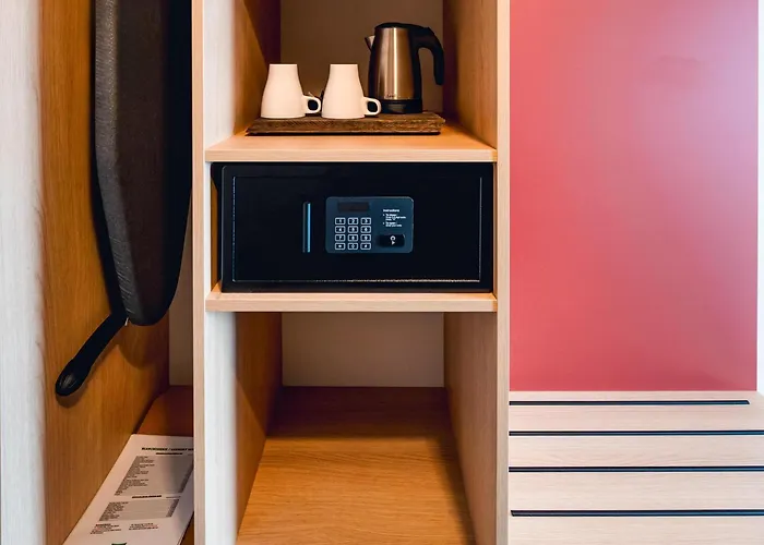 Ibis Styles Airport Aero 44 Hotel