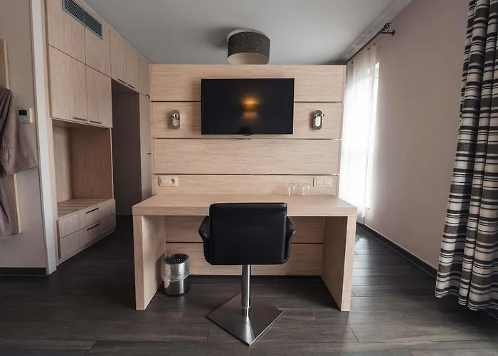 Ibis Styles Airport Aero 44 3* Charleroi