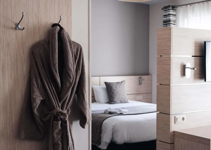 Ibis Styles Airport Aero 44 Hotel 3*