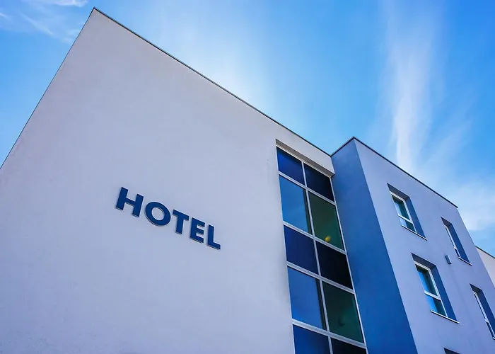 Hotel Aero44 Airport Charleroi